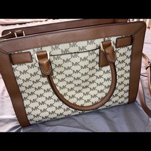 Michael Kors medium size bag